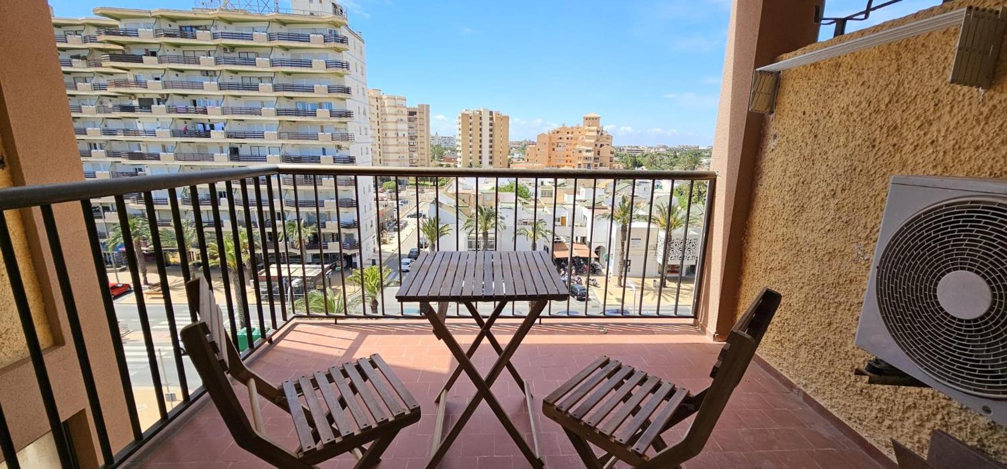 Apartmán Pequeno Apartamento Con Vistas Al Mar Roquetas de Mar Exteriér fotografie